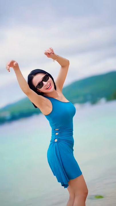 Wika Salim Goyang Muter di Pantai #wikasalim