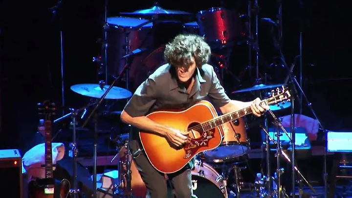 Zack Wiesinger's performance at Guitar Center's Ki...