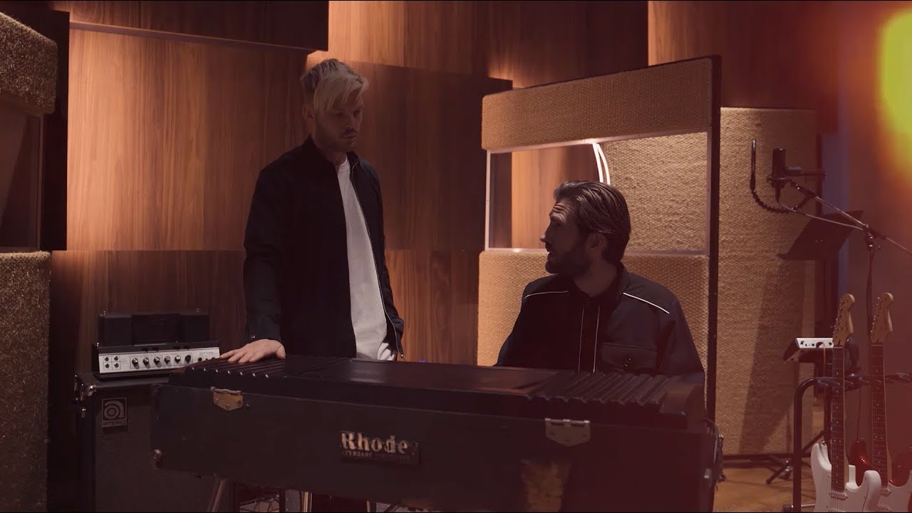 ⁣Ralph Felix & KEV - Holding On To You (Acoustic Version)