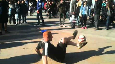 My video of Dan Magness at Piccadily Circus