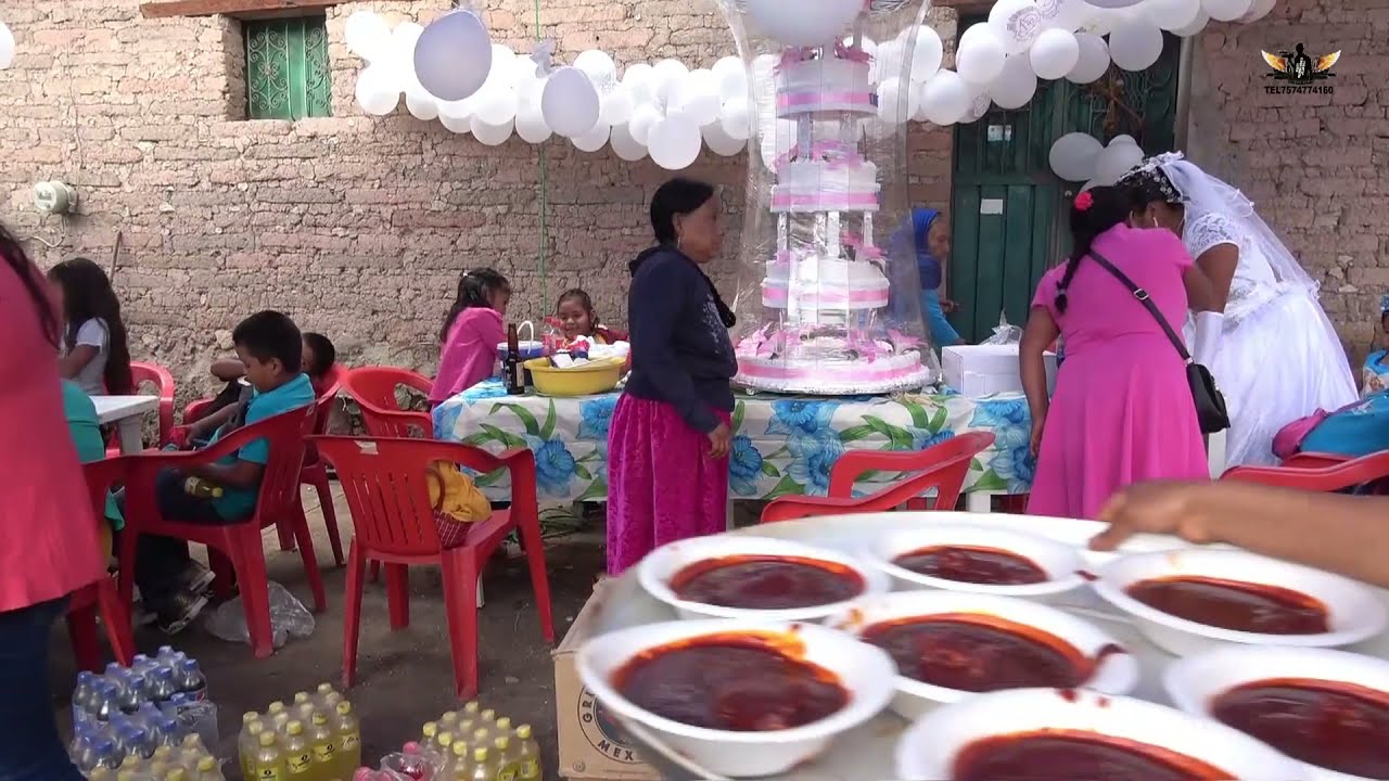 PRIMERA COMUNION Y CONFIRMACION DE CIRINA VOL1