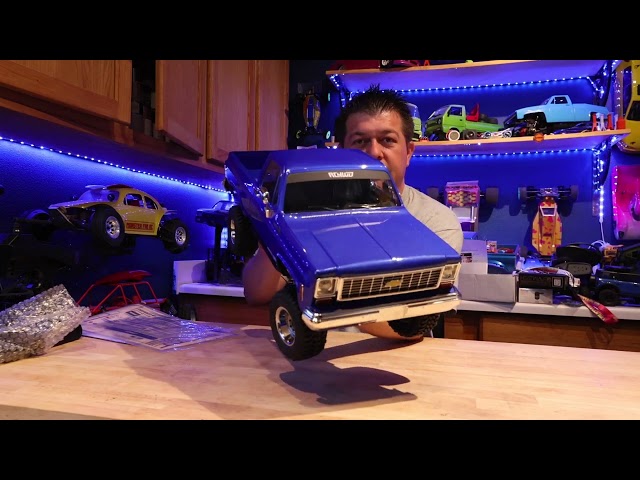New RC4WD  Trail Finder 2 Chevrolet K10 Scottsdale RTR ( Unboxing )