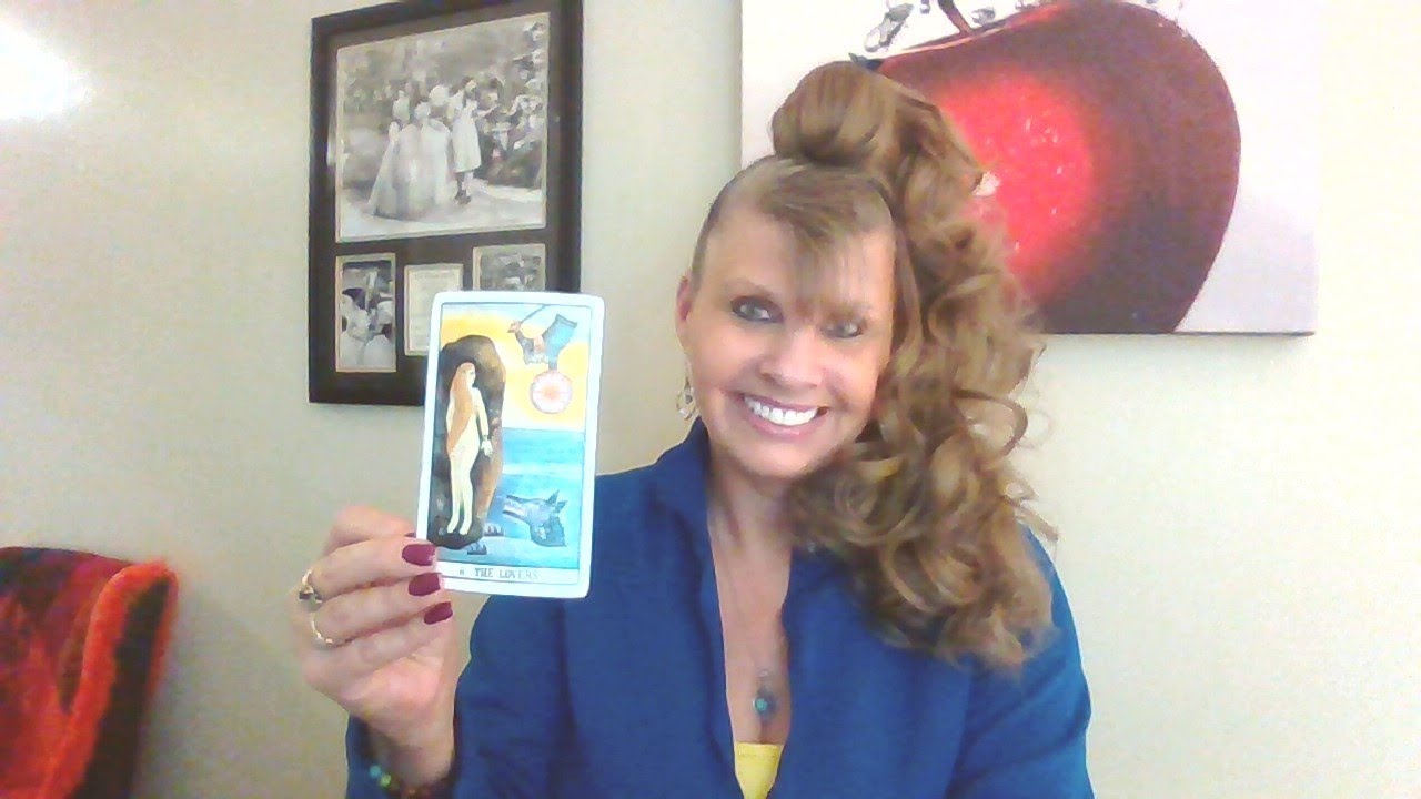 LIBRA ♎ DAILY LOVE 💖TAROT DECEMBER 14-15 "EVERYBODY WANTS YOU!"💗💗💗