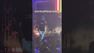 LAZZA VIENE PULLUPPATO SUL PALCO🤯