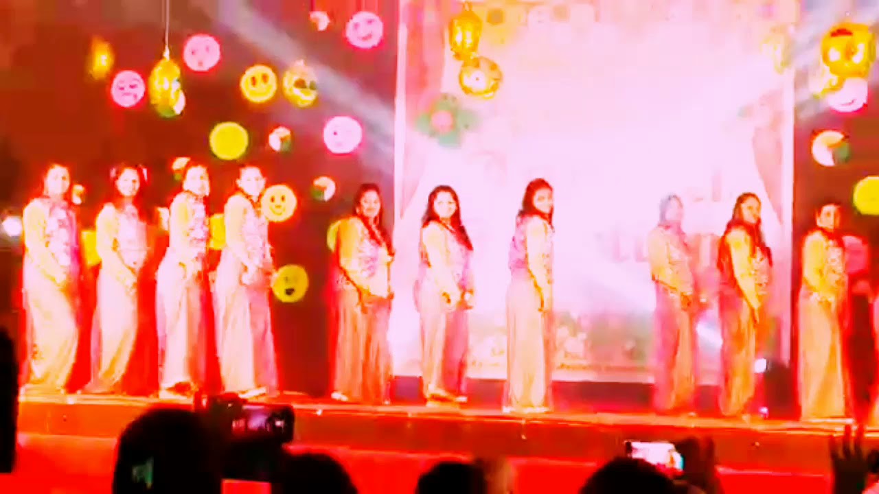 Group dance performance/Prents performance on annual function - YouTube