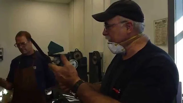 How Jim Crowell sharpens his knives Part 1