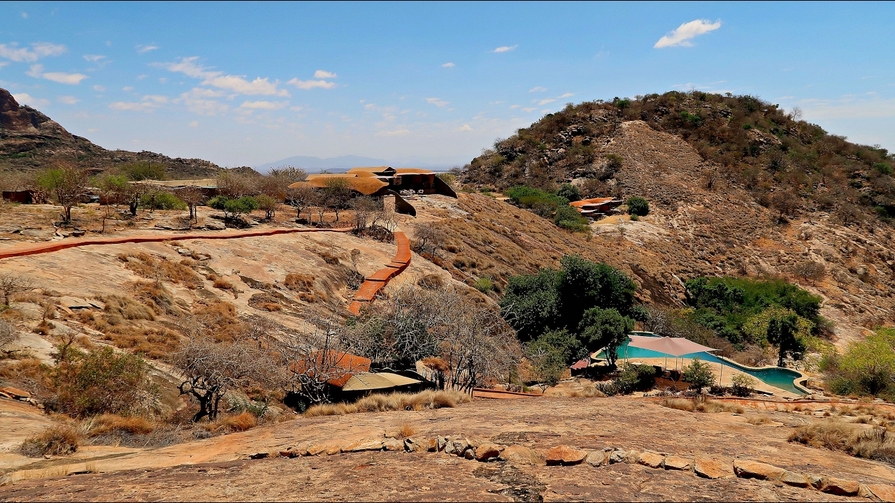 Download Villa Hijau Safari Lodge Background