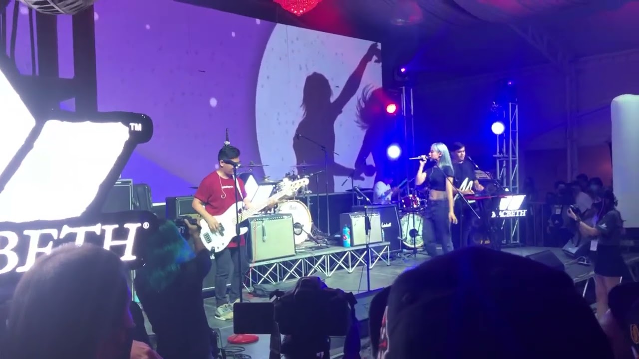 Carissa Pwede ba live Centris( Chelsea Alley 1st Strike) YouTube