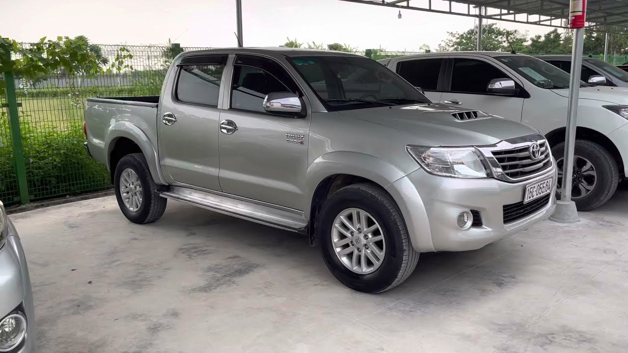 Bán ô tô Toyota Hilux 30G 4x4 MT  2013  xe cũ