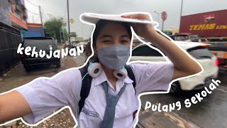 SCHOOL VLOG: kehujanan dan mukbang bersama || grandtastic