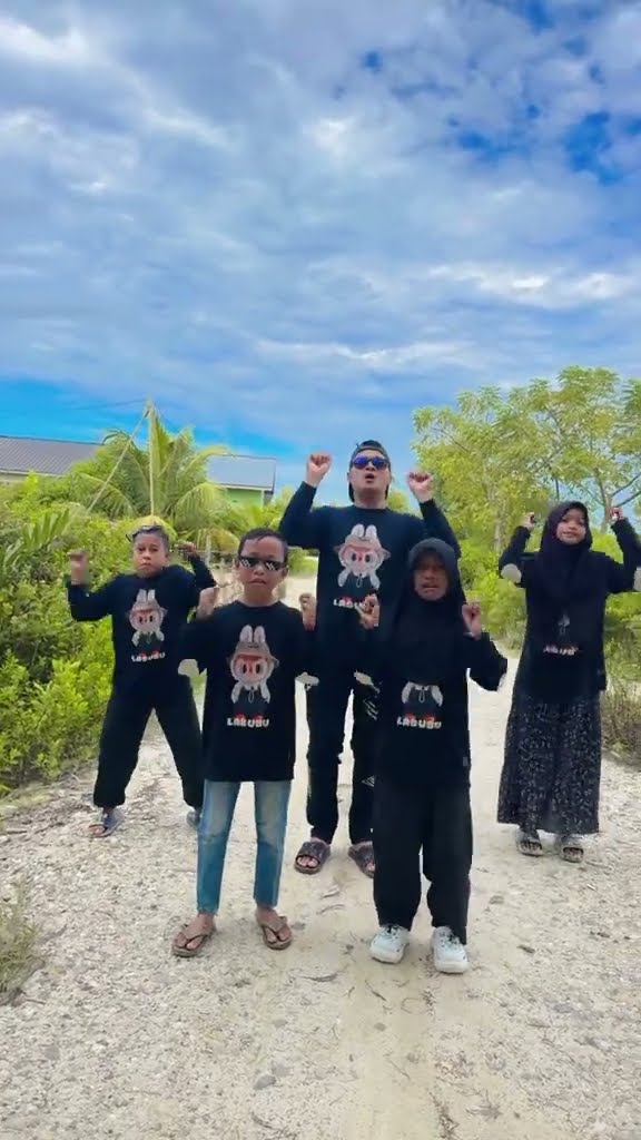 Coba ikut trend lagi ??