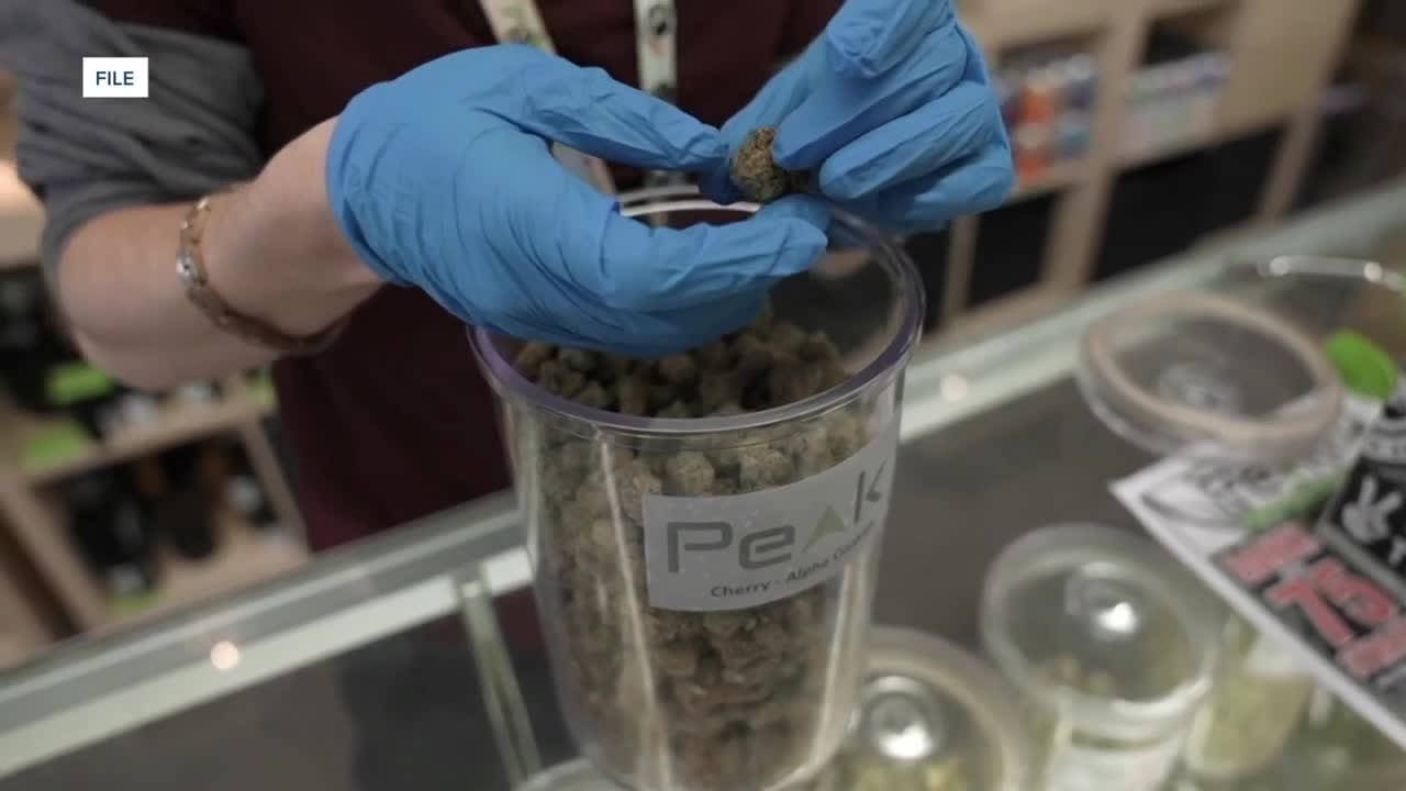 Marijuana shops in Virginia? What happens if lawmakers legalize it.