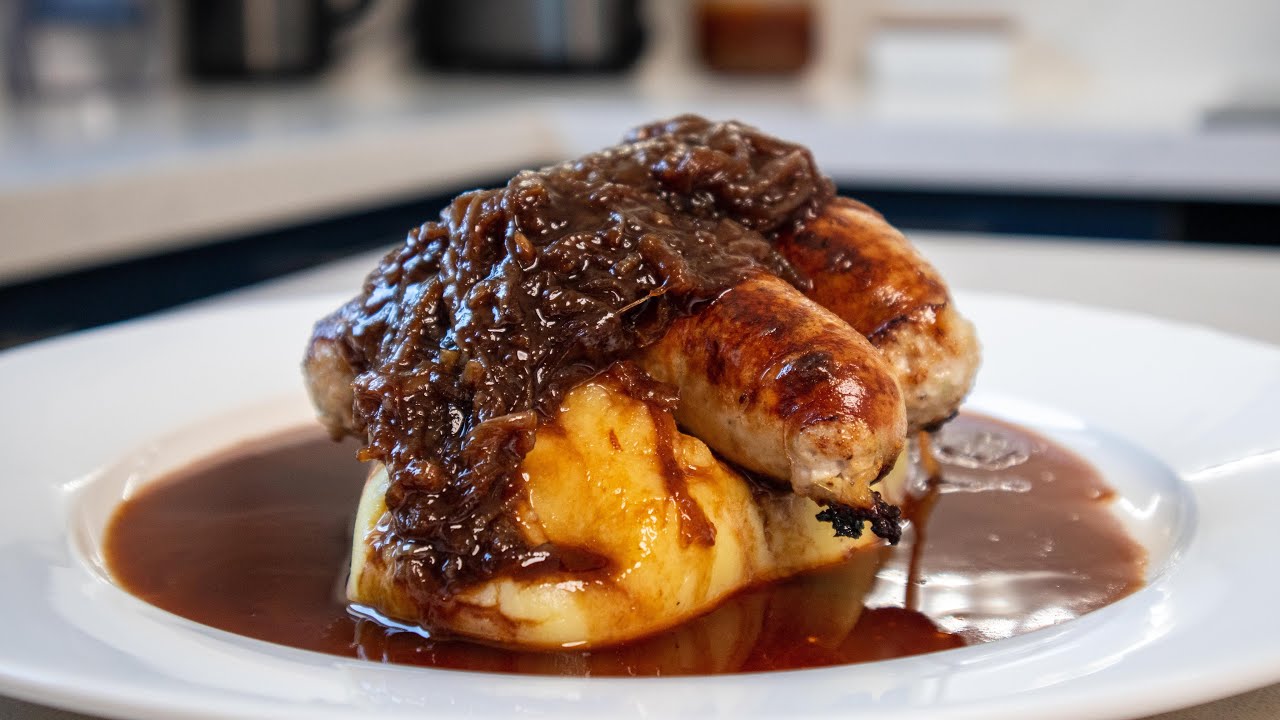 Sausage and Mash With a Rich Red Wine Onion Gravy YouTube