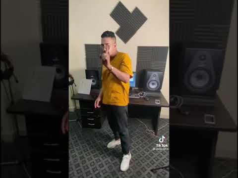 ظبظق كل ما من قبل قوات الأمن من تواجدها أمام محكمة