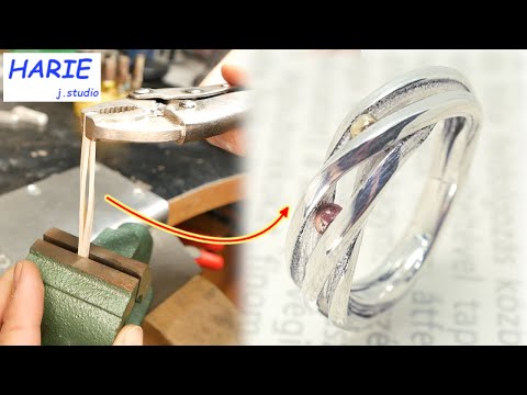 ひねってみよう！ねじってみよう！職人が作る玉とタマを留めた指輪/Ring making by craftsmen