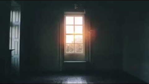 تلاوة بصوت جميل ياريت اللي يعرف إسم القارئ .