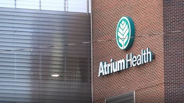 Trump issues new order to enforce hospital price transparency