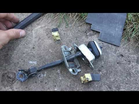 Ремонт ограничителей дверей Honda CR-V 3