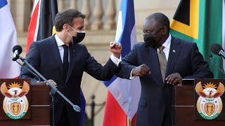 À Pretoria, une réunion entre Emmanuel Macron et son homologue sud-africain centrée sur le covid-19