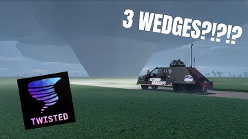 Het onderscheppen van 3 krachtige wigvormige tornado