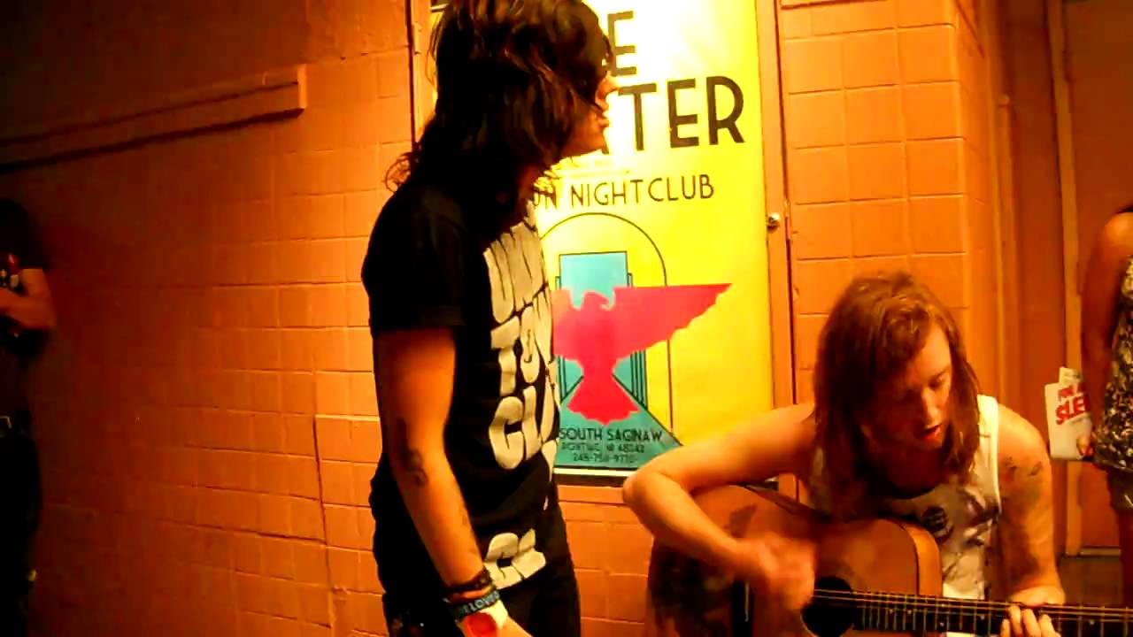 You Kill Me{In a Good Way) Accoustic - Sleeping with Sirens