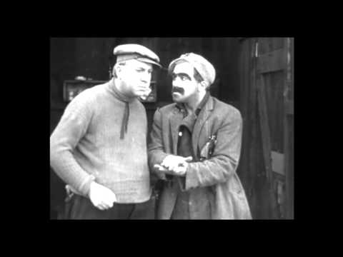 A Thief Catcher - Charles Chaplin (1914)