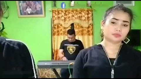 Tangis Nita Damanik pecah saat menyanyikan lagu Batak  ||Hirim marianakkon 😭