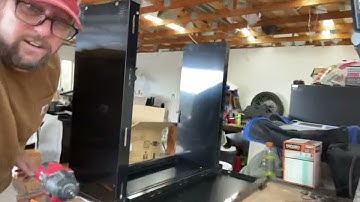 Husky 28” Wall Cabinet, unboxing and assembly