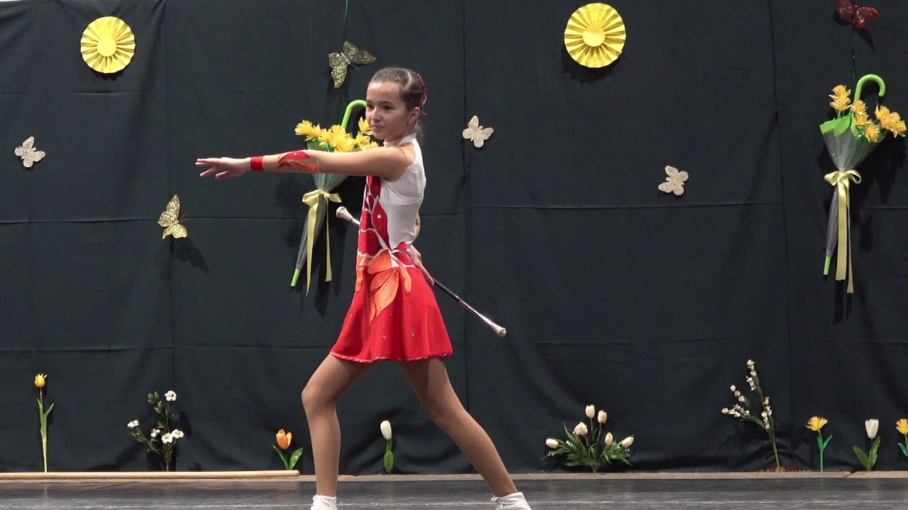 Rügyfakasztó Tavaszi Mulatság: Majorette