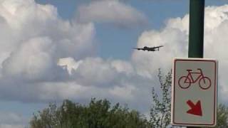 Lancaster en Messerschmitt boven Dronten