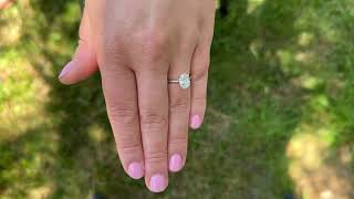 Blue Nile - Petite Hidden Halo Solitaire Plus Engagement Ring (Review + Unboxing) by Diamond Spotlight 2,787 views 1 year ago 3 minutes, 6 seconds