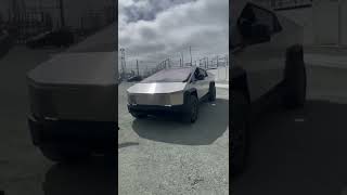 TESLA CYBERTRUCK !!!