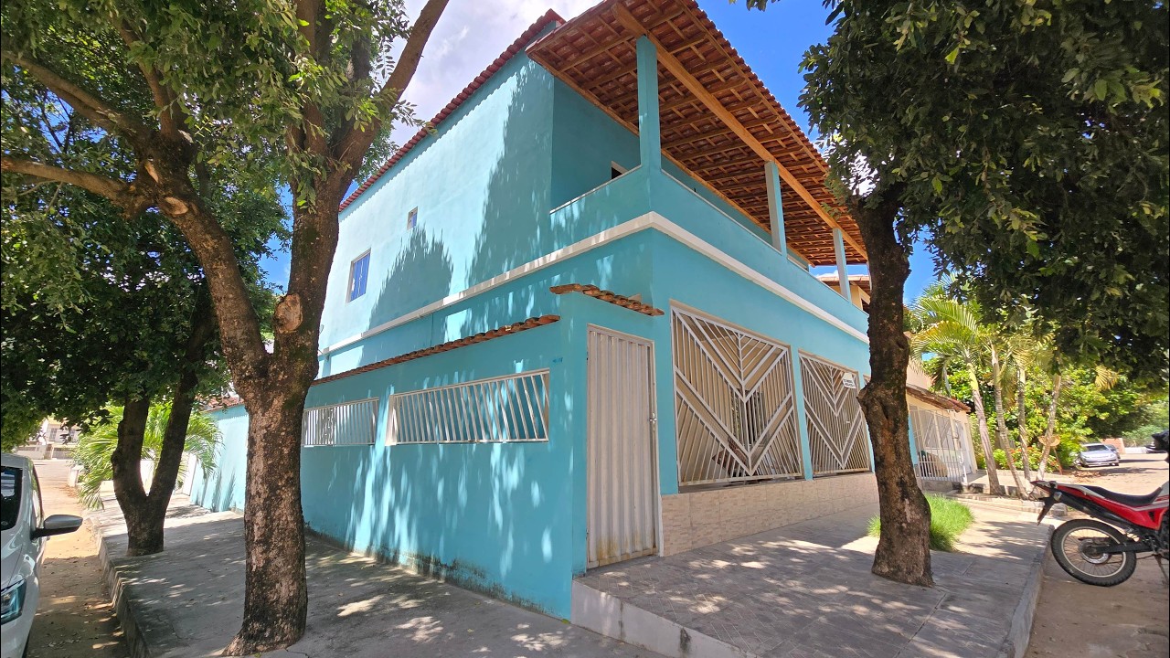 Essa Casa Pode Virar 3 Casas! Veja Essa Oportunidade em São João do Manteninha