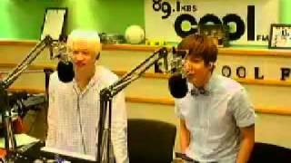 110808-DJEunTeuk Sing Live P.4