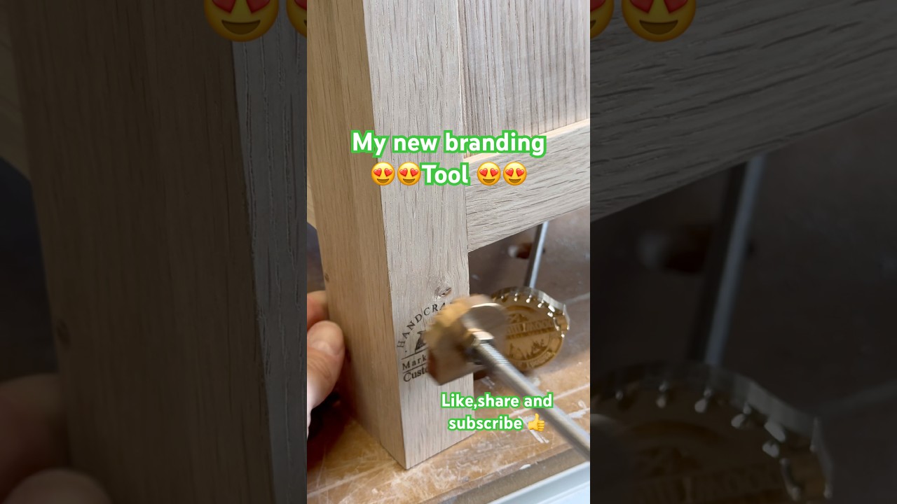 Branding tool on oak. My new favourite tool in the workshop 😍