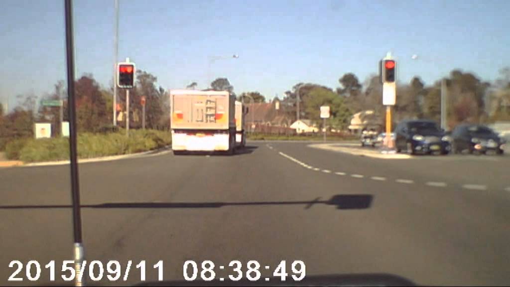 Truck through Red Light - YouTube