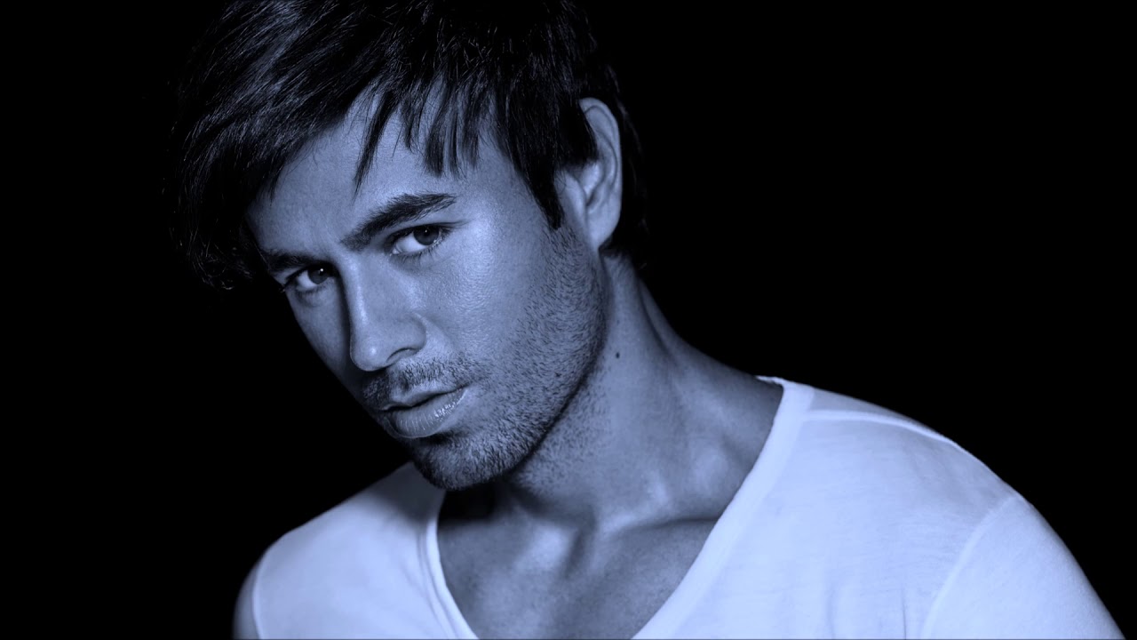 Enrique iglesias outfits