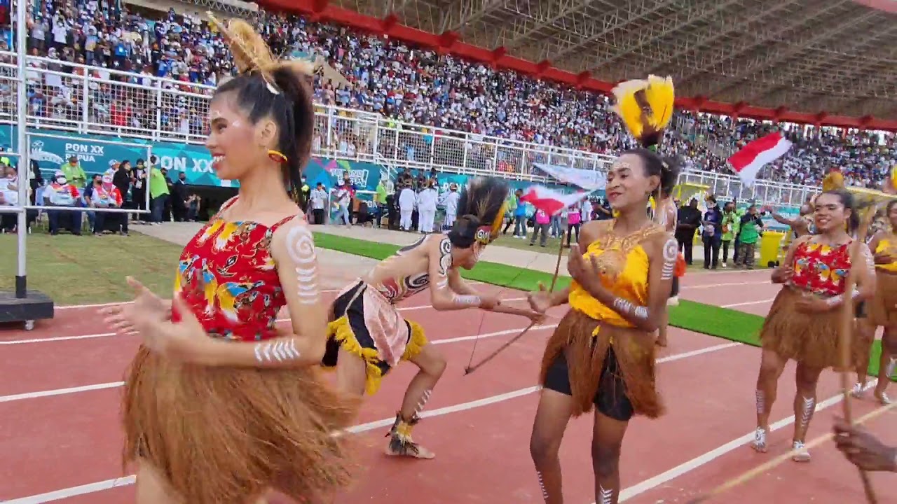 PON XX PAPUA BABAK FINAL BOLA KAKI WANITA - TARI KREASI [ SANGGAR SENI YELMASU ] MERAUKE PAPUA