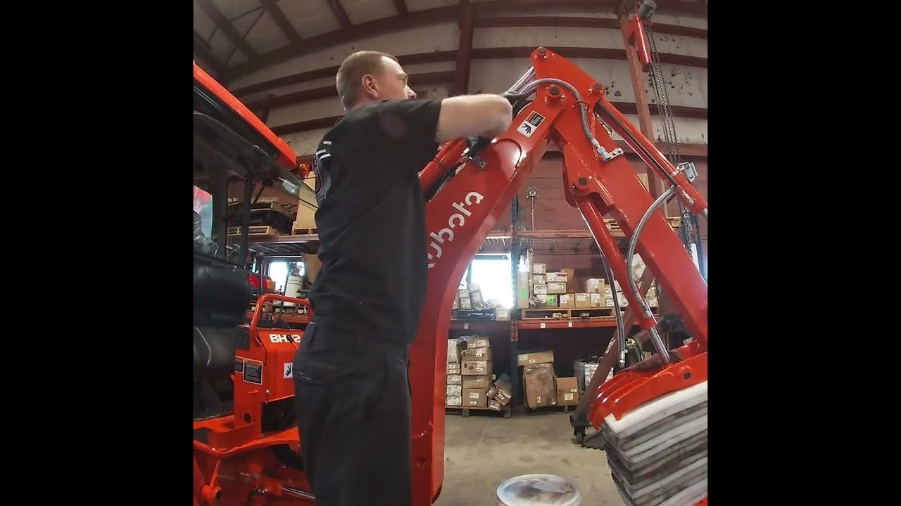 Adding a hydraulic valve onto a Kubota BH92 for the thumb YouTube