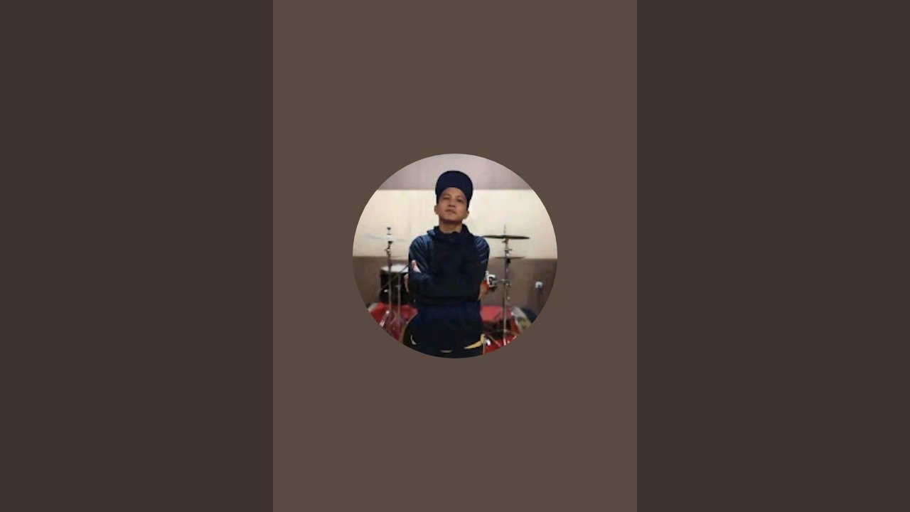 Riall Hsb sedang live sekarang!