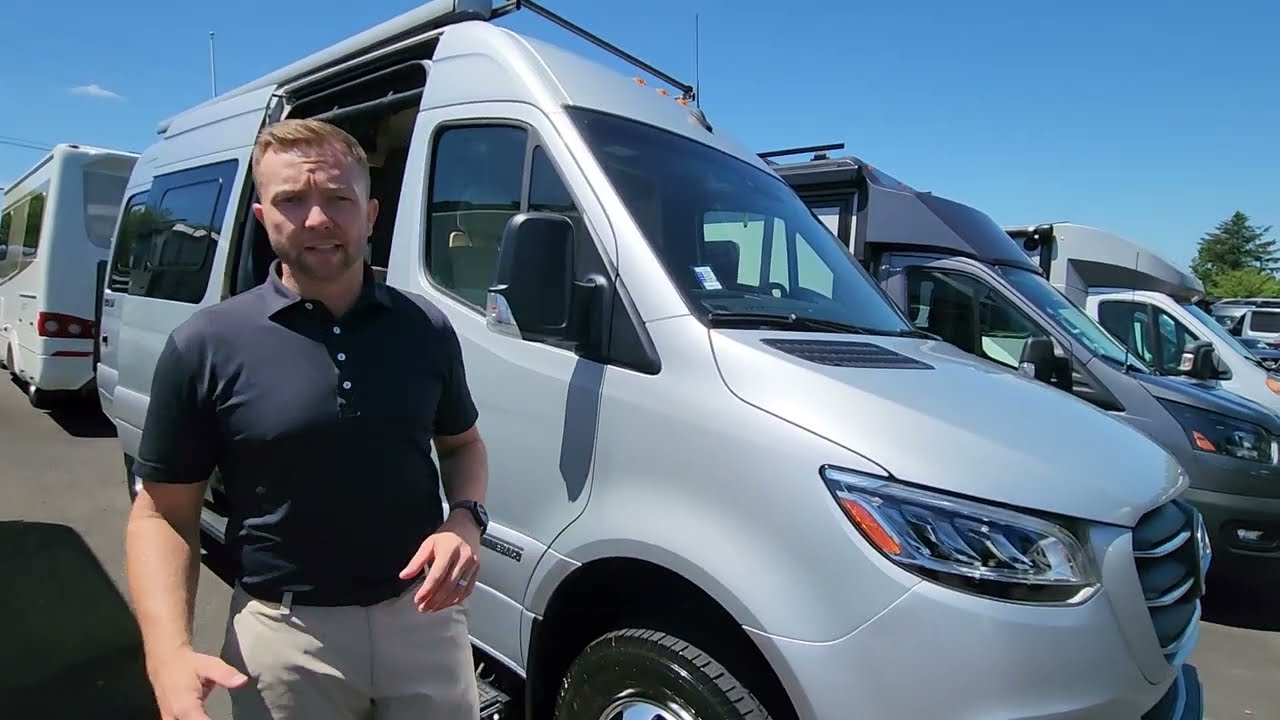 Pre Owned 2022 Winnebago Boldt 70BL 4X4 - Sandy, OR - 