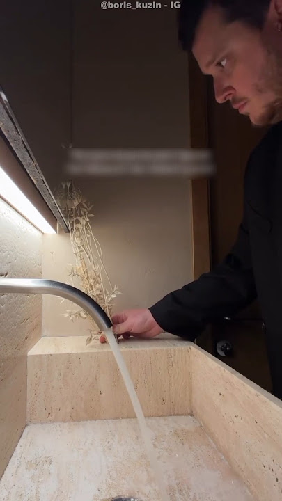 Unique way to turn on the water tap (@boris_kuzin)