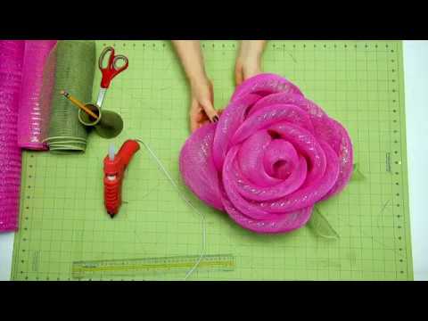 DIY Deco Mesh Flower 