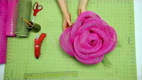 DIY Deco Mesh Flower