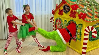 Sofia and Max catch a thief and more Christmas gifts stories by Sofia Little Princess 979,284 views 4 months ago 33 minutes