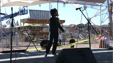 Tommy & Kenny Fitzgerald performing Justin Biever ...