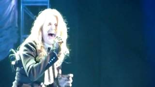 Carrie Underwood / Country Roads: The Play On Tour