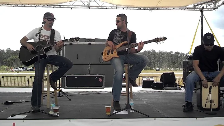Duane Allison singing My Kinda Party, Jason Aldean...
