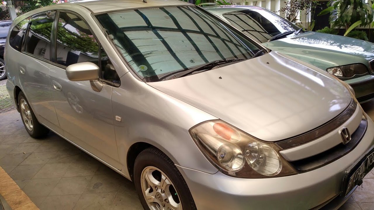 In Depth Tour Honda Stream Rn 1 7 M T 2006 Indonesia