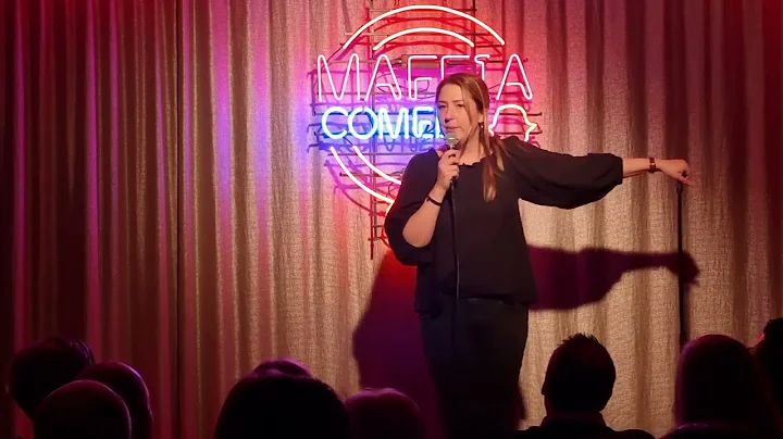 Linda Smedberg komiker, Maffia comedy